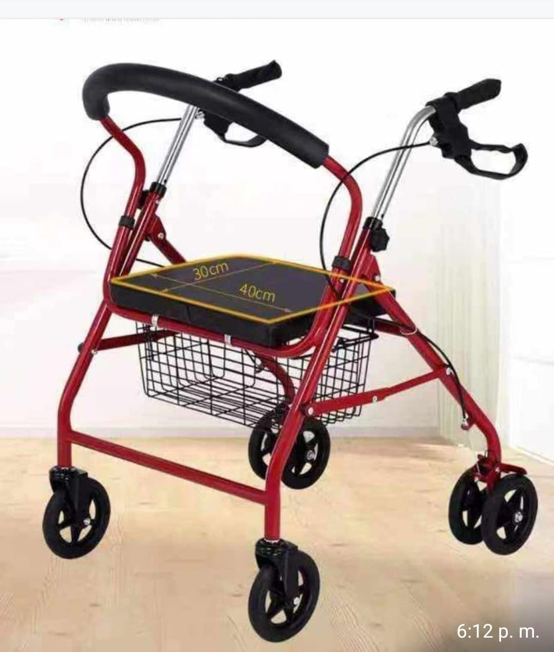 Caminador con ruedas y asiento