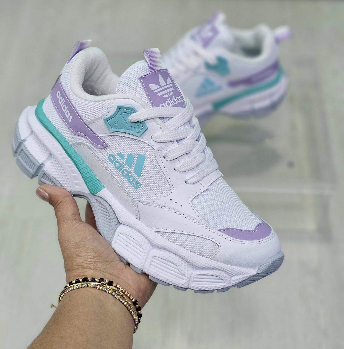 Deportivo Adidas dama